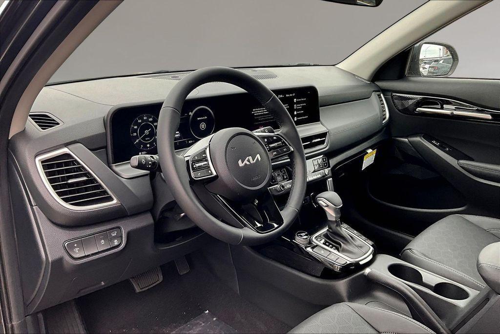 new 2026 Kia Seltos car, priced at $31,540