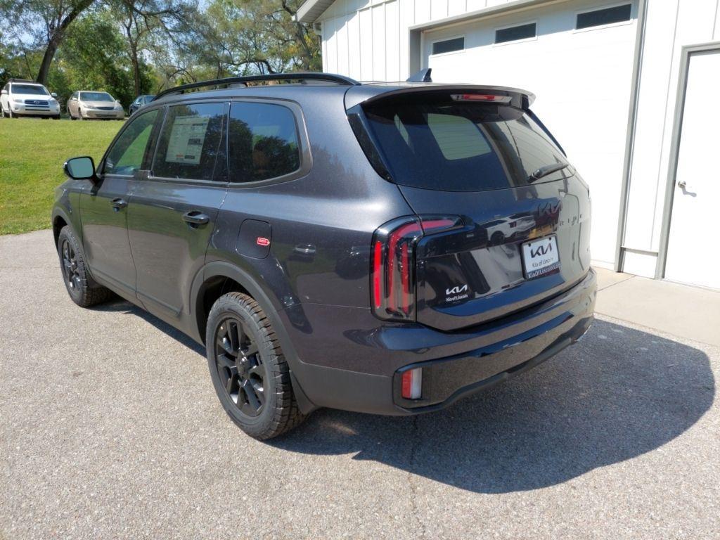 new 2025 Kia Telluride car, priced at $53,602