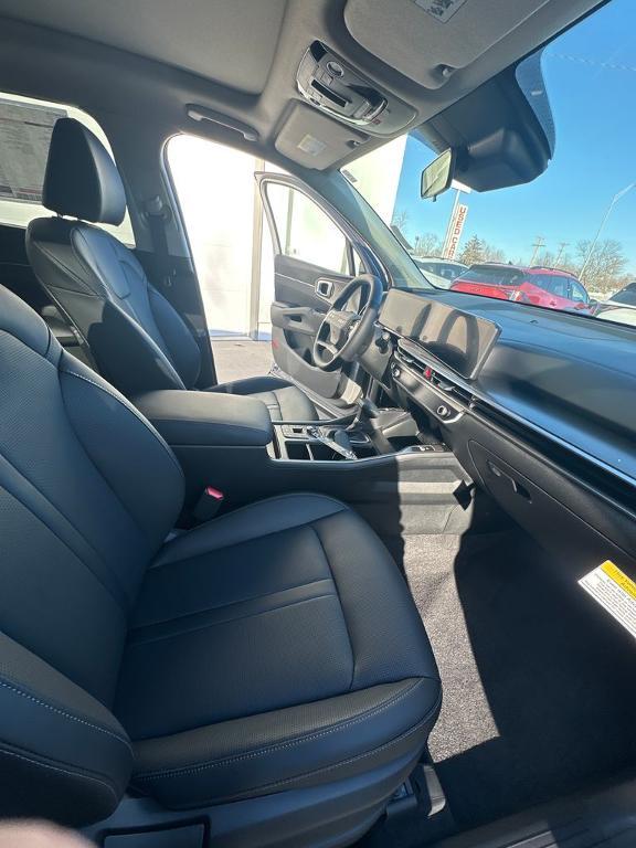 new 2026 Kia Sorento car, priced at $38,565
