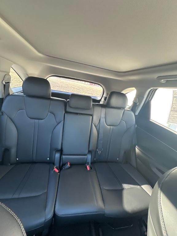 new 2026 Kia Sorento car, priced at $38,565