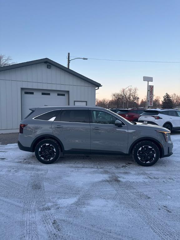 new 2026 Kia Sorento car, priced at $38,565