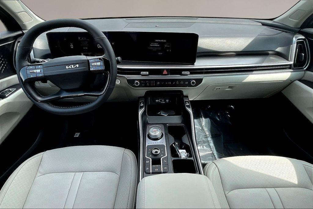 new 2026 Kia Sorento Hybrid car, priced at $42,420