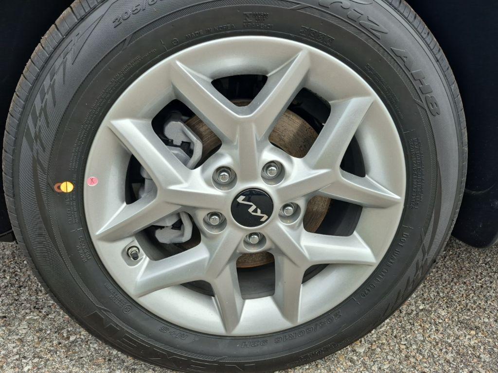 new 2025 Kia Soul car, priced at $24,277