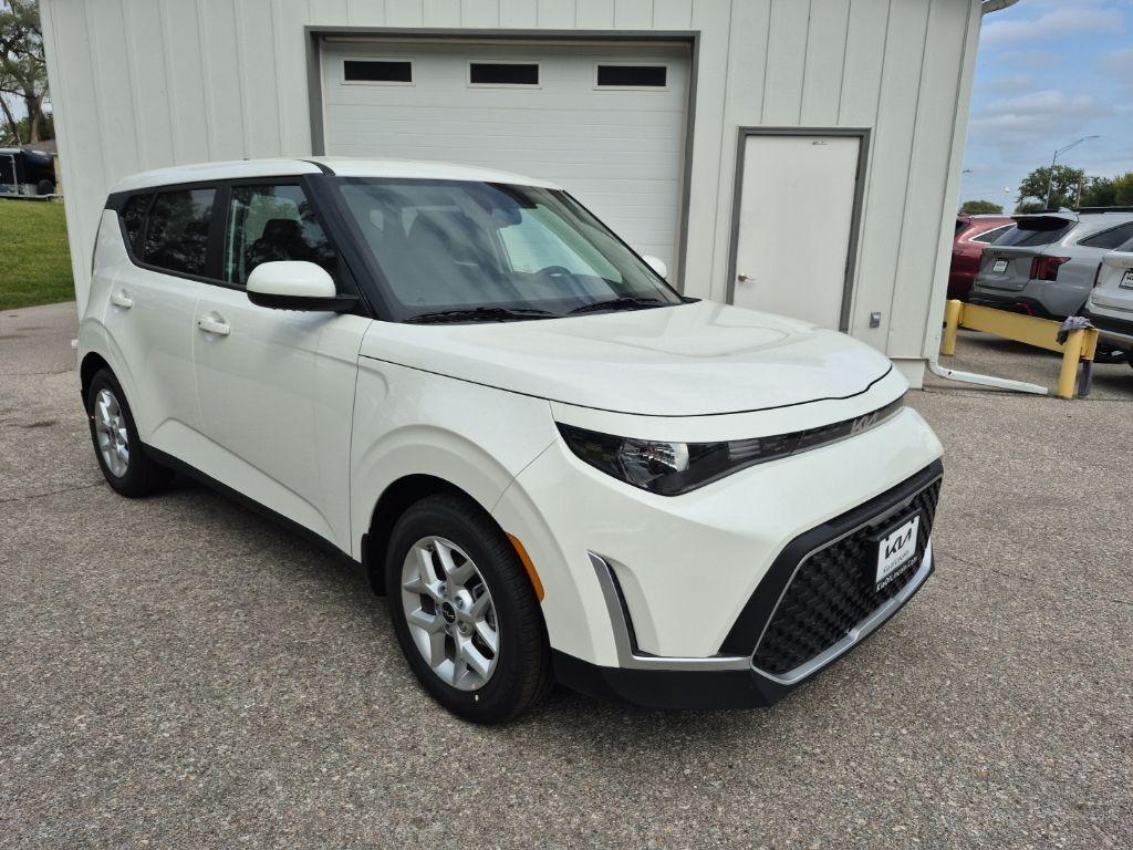 new 2025 Kia Soul car, priced at $24,277