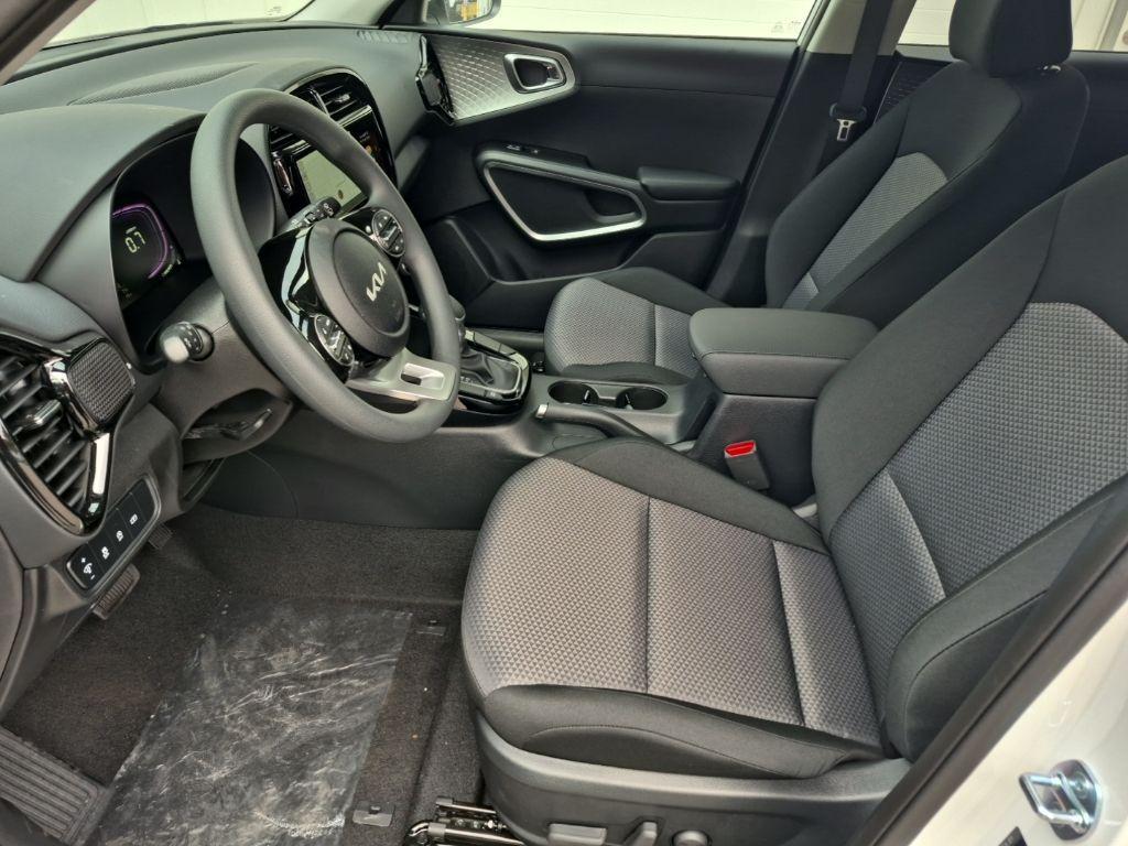 new 2025 Kia Soul car, priced at $24,277