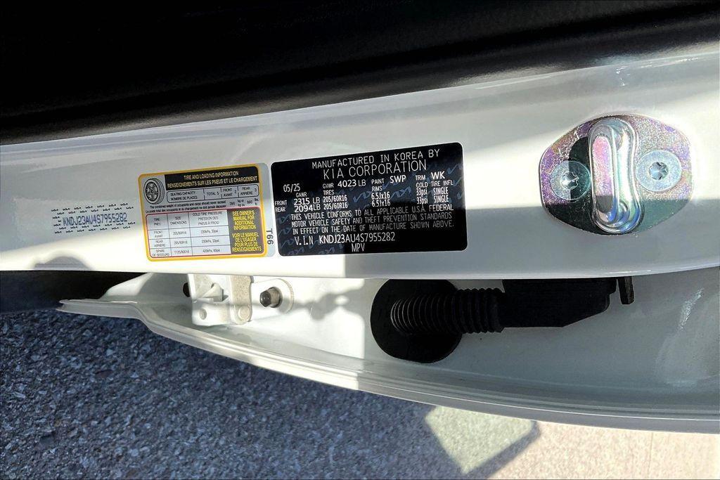 new 2025 Kia Soul car, priced at $23,800