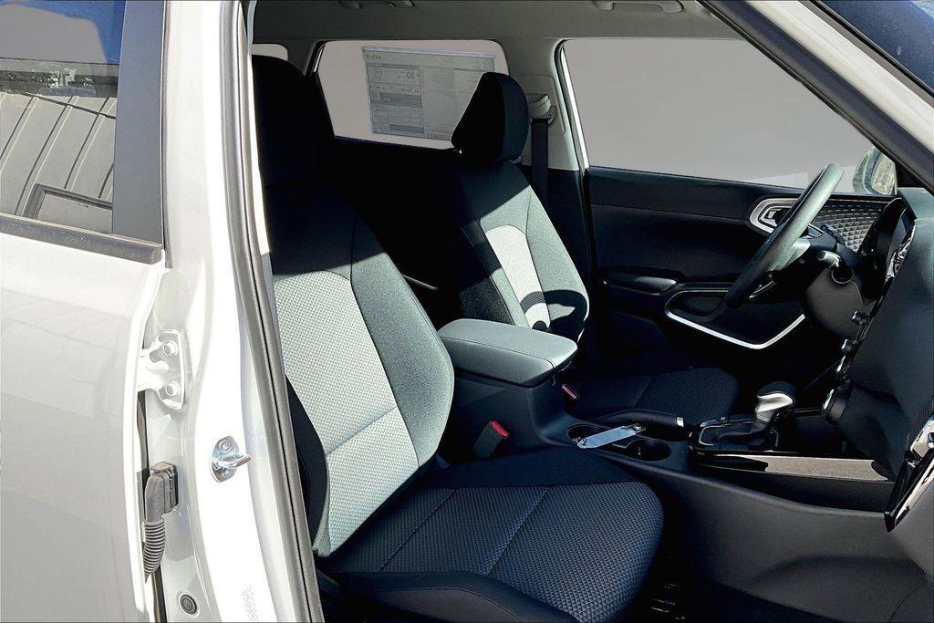 new 2025 Kia Soul car, priced at $23,800