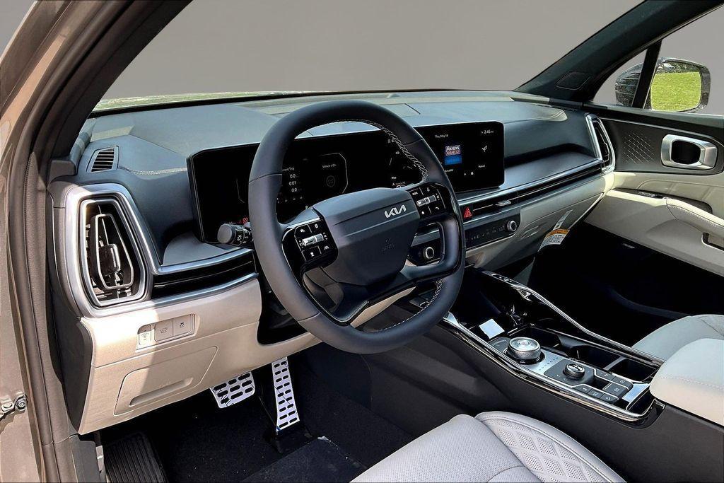 new 2026 Kia Sorento Hybrid car, priced at $49,244
