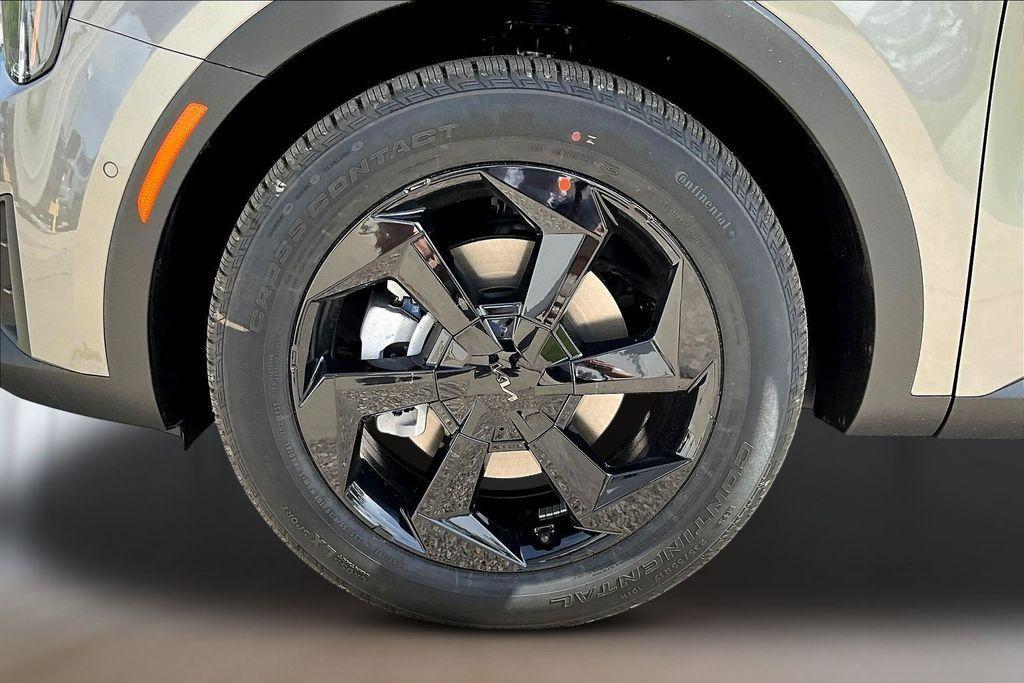 new 2026 Kia Sorento Hybrid car, priced at $49,244