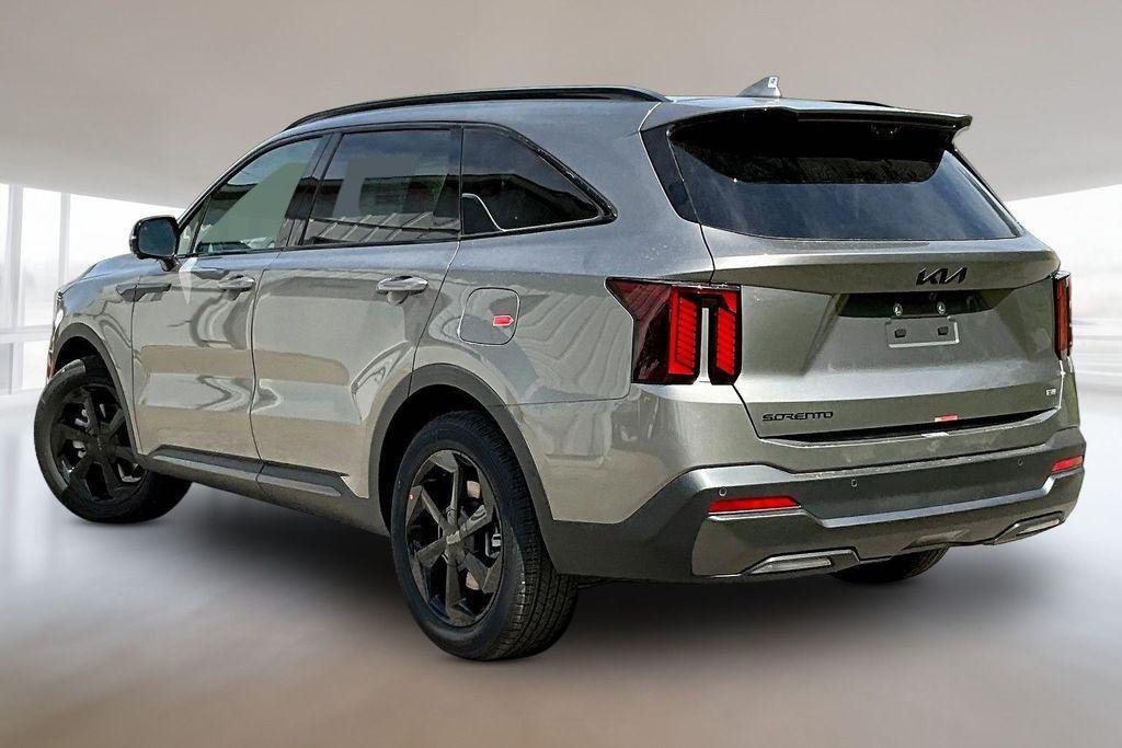 new 2026 Kia Sorento Hybrid car, priced at $49,244