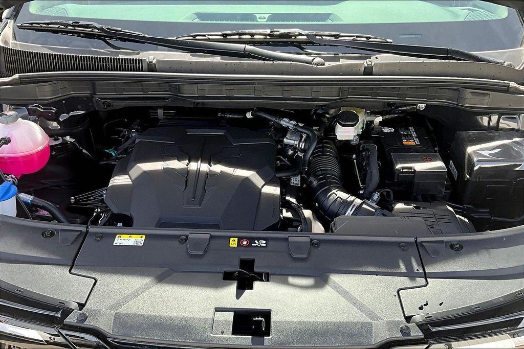 new 2026 Kia Carnival car, priced at $43,625