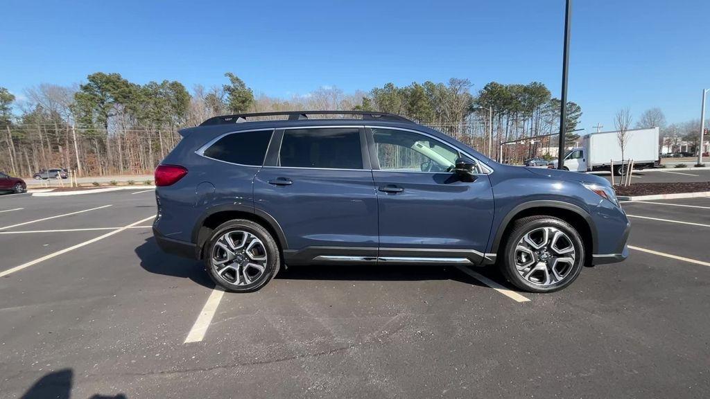 used 2025 Subaru Ascent car, priced at $40,538