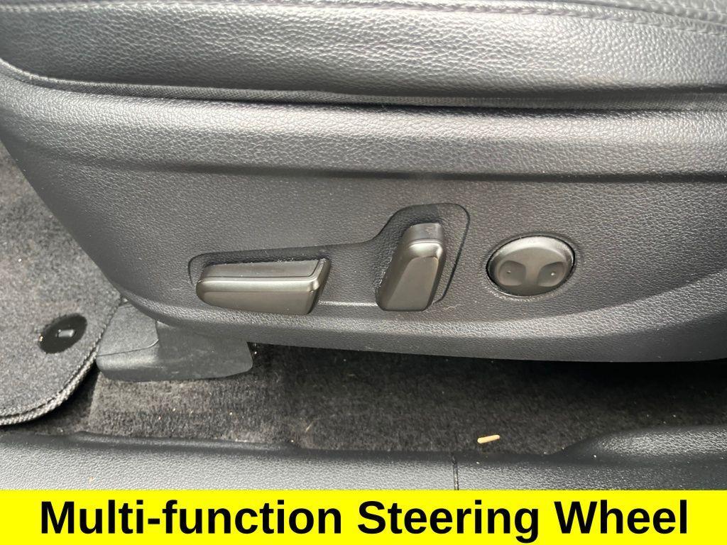 used 2020 Hyundai Santa Fe car, priced at $18,866