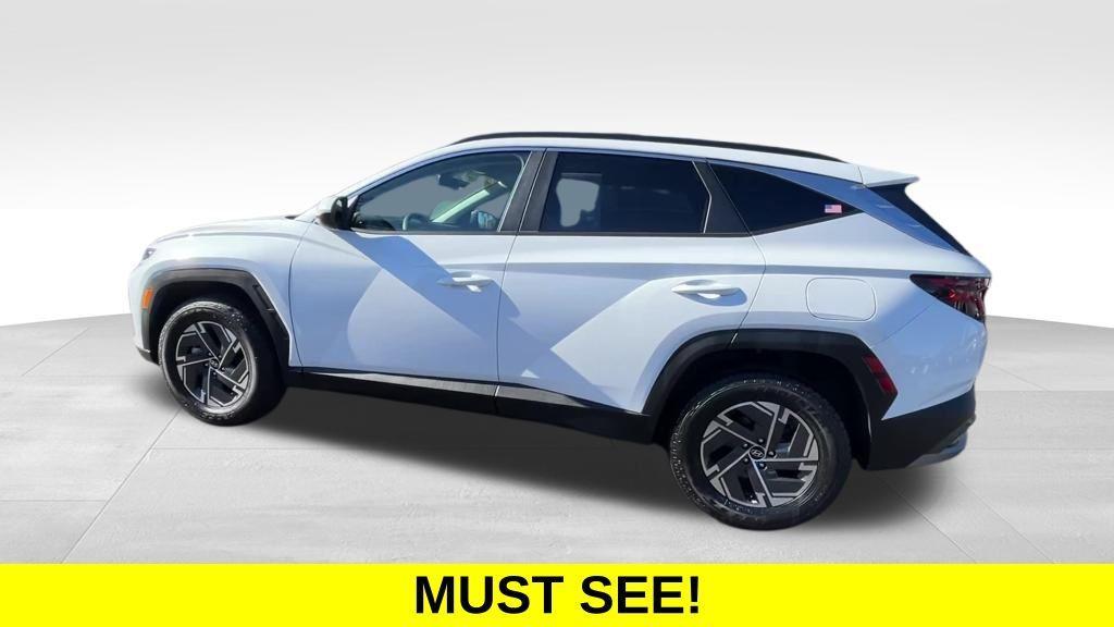 used 2025 Hyundai TUCSON Hybrid car, priced at $25,288