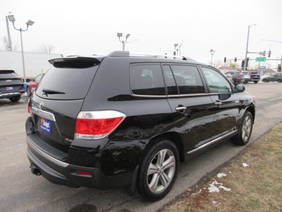 used 2013 Toyota Highlander car, priced at $12,490