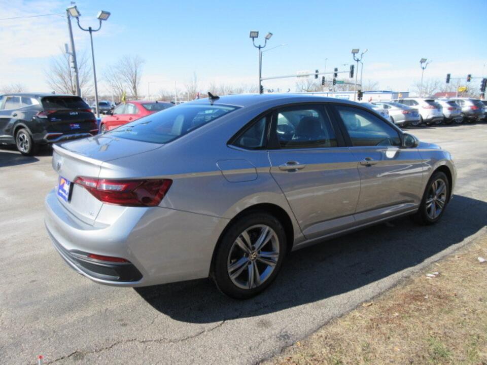 used 2024 Volkswagen Jetta car, priced at $18,990