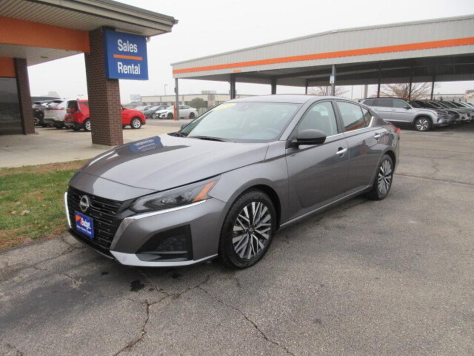 used 2024 Nissan Altima car, priced at $18,988