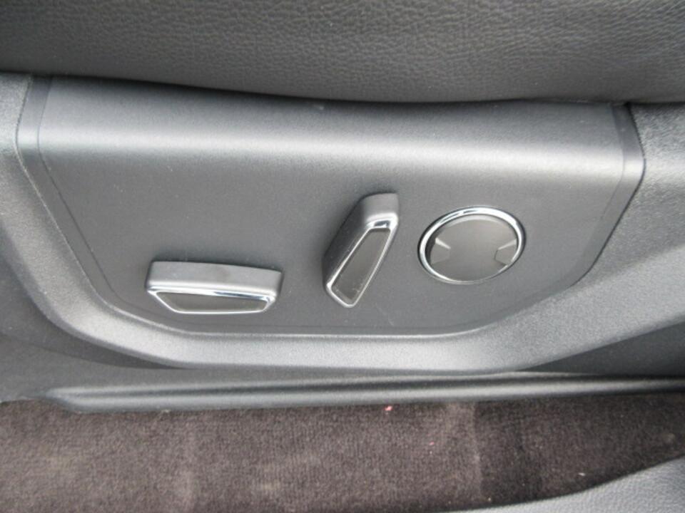 used 2020 Ford Expedition car, priced at $27,990