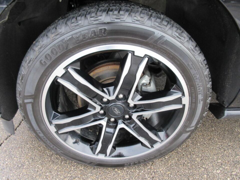 used 2020 Ford Expedition car, priced at $27,990