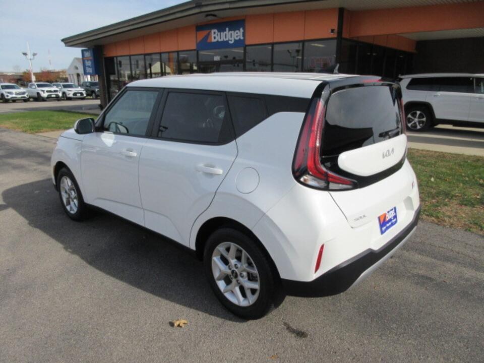 used 2024 Kia Soul car, priced at $16,490