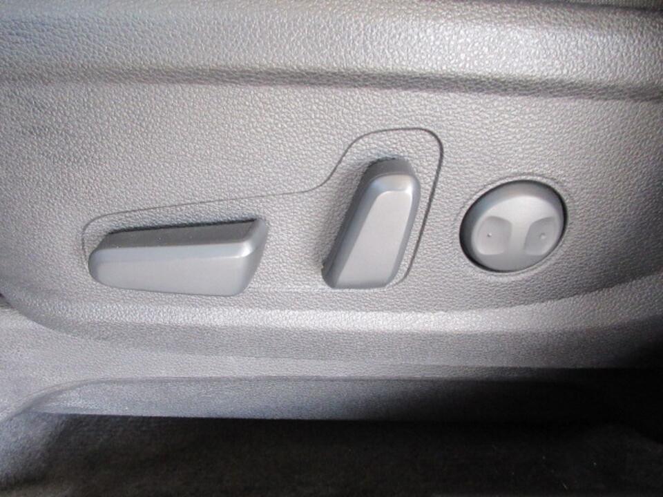 used 2025 Kia Telluride car, priced at $34,990