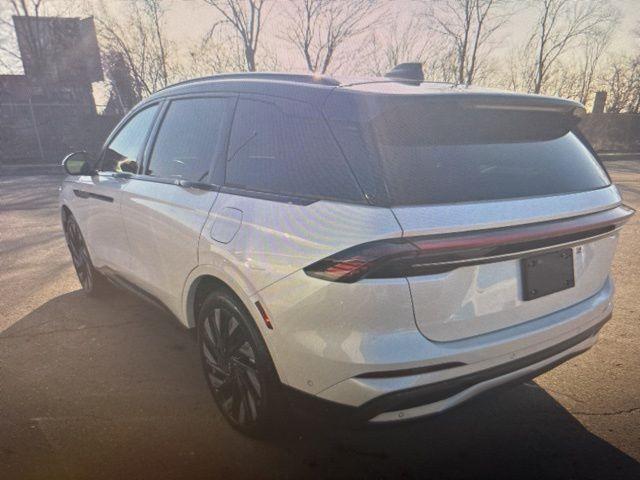 used 2024 Lincoln Nautilus car, priced at $51,978