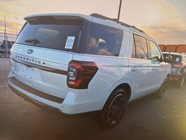 used 2022 Ford Expedition car, priced at $49,478