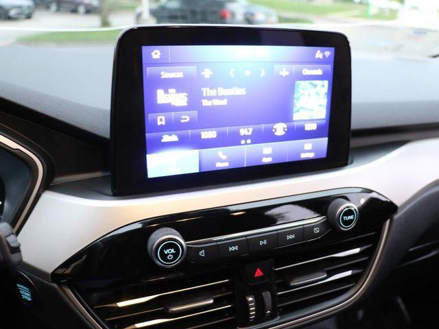 used 2022 Ford Escape car, priced at $19,988
