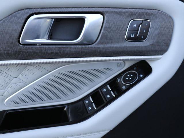 used 2025 Ford Explorer car, priced at $53,973