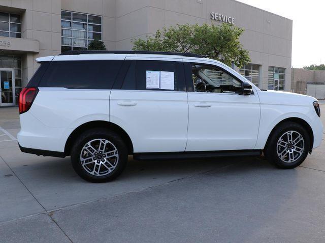 used 2025 Ford Expedition car, priced at $55,980