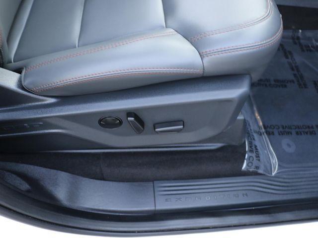 used 2025 Ford Expedition car, priced at $55,980