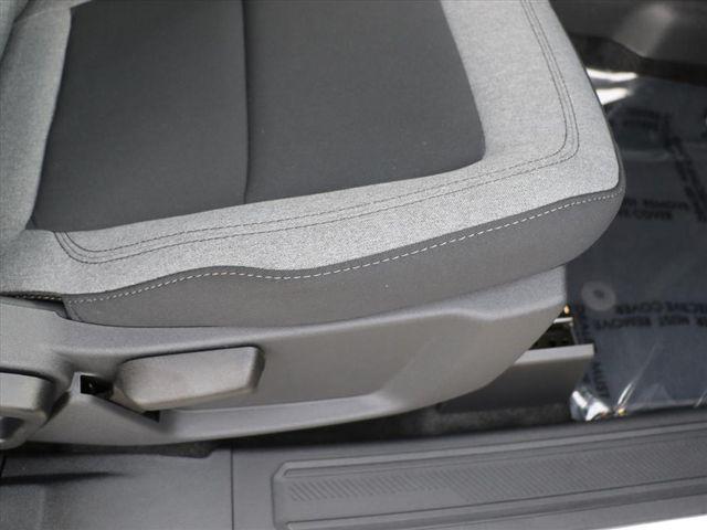 new 2025 Ford Bronco car, priced at $40,140