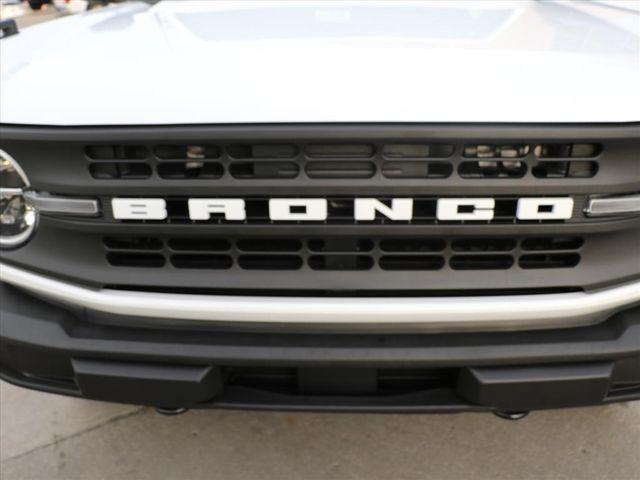 new 2025 Ford Bronco car, priced at $40,140