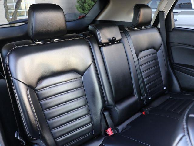 used 2023 Ford Edge car, priced at $28,964