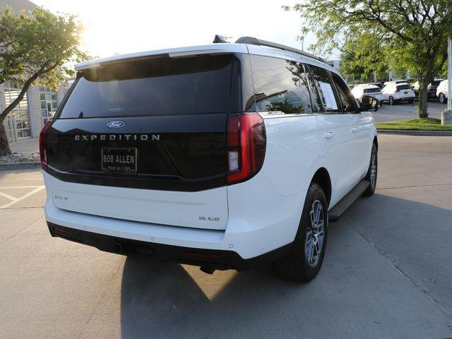 used 2025 Ford Expedition car, priced at $57,980