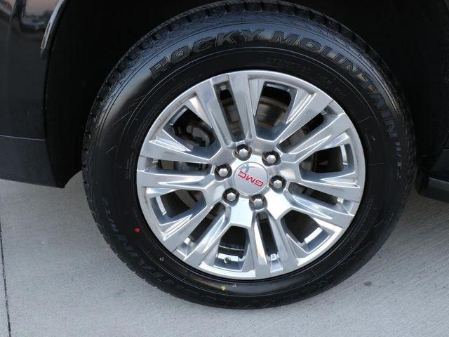 used 2022 GMC Yukon XL car, priced at $53,946