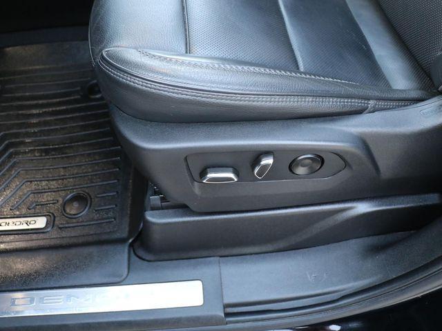 used 2022 GMC Yukon XL car, priced at $53,946