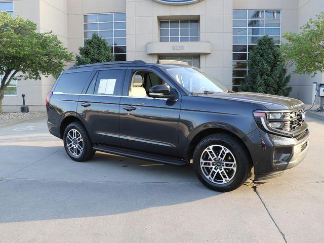 used 2025 Ford Expedition car, priced at $56,978