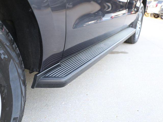 used 2025 Ford Expedition car, priced at $56,978