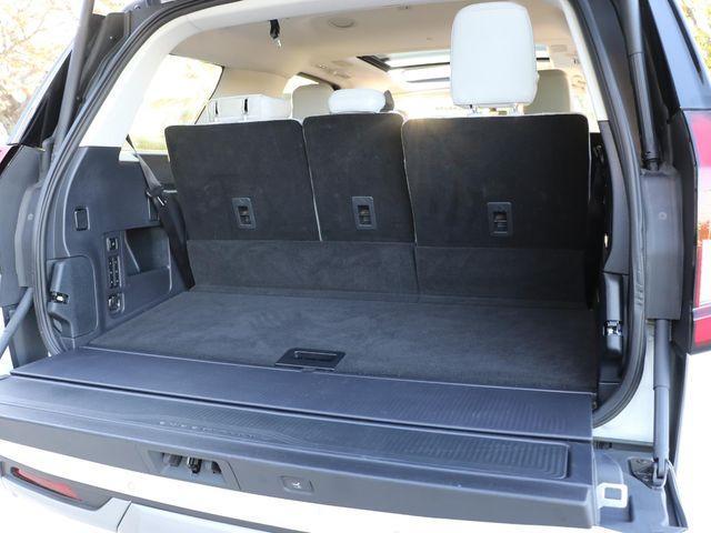 used 2025 Ford Expedition car, priced at $74,978