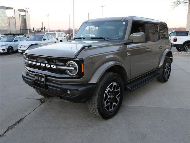 used 2025 Ford Bronco car, priced at $43,878