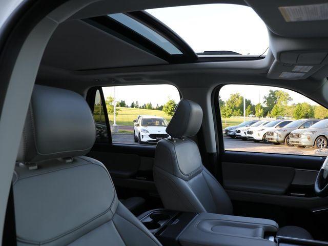 used 2025 Ford Expedition car, priced at $57,964