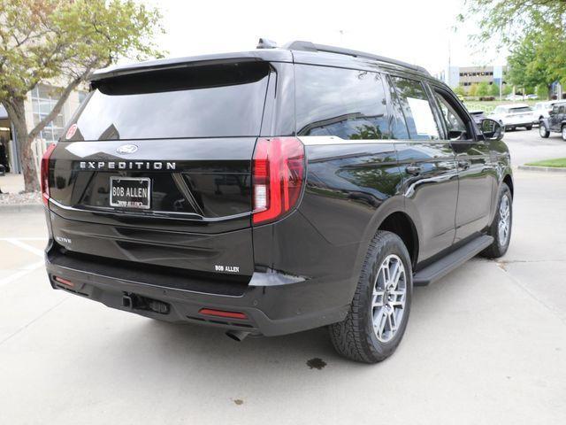 used 2025 Ford Expedition car, priced at $56,978