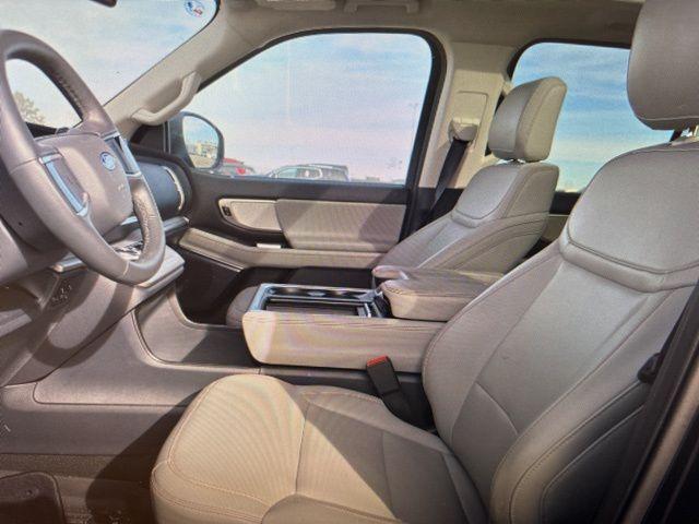 used 2025 Ford Expedition Max car, priced at $59,978