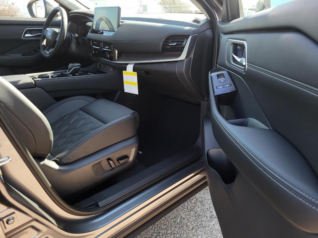 new 2026 Nissan Rogue car, priced at $43,611