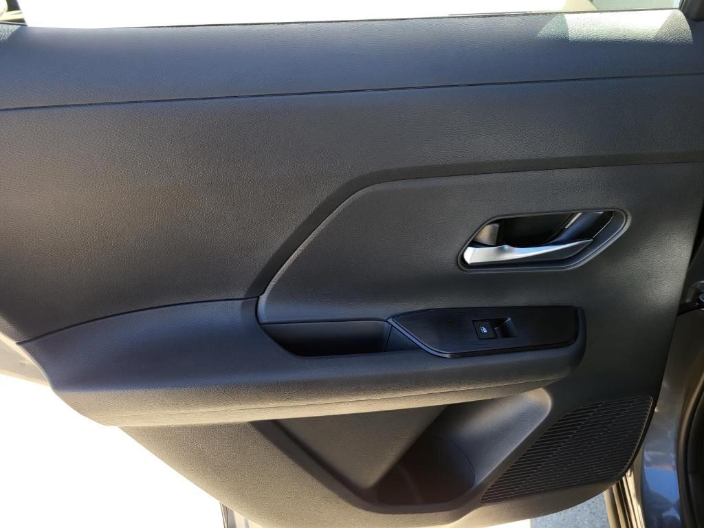 new 2026 Nissan Kicks car, priced at $25,923