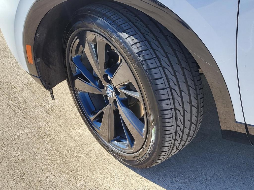 used 2023 Buick Envision car, priced at $25,996