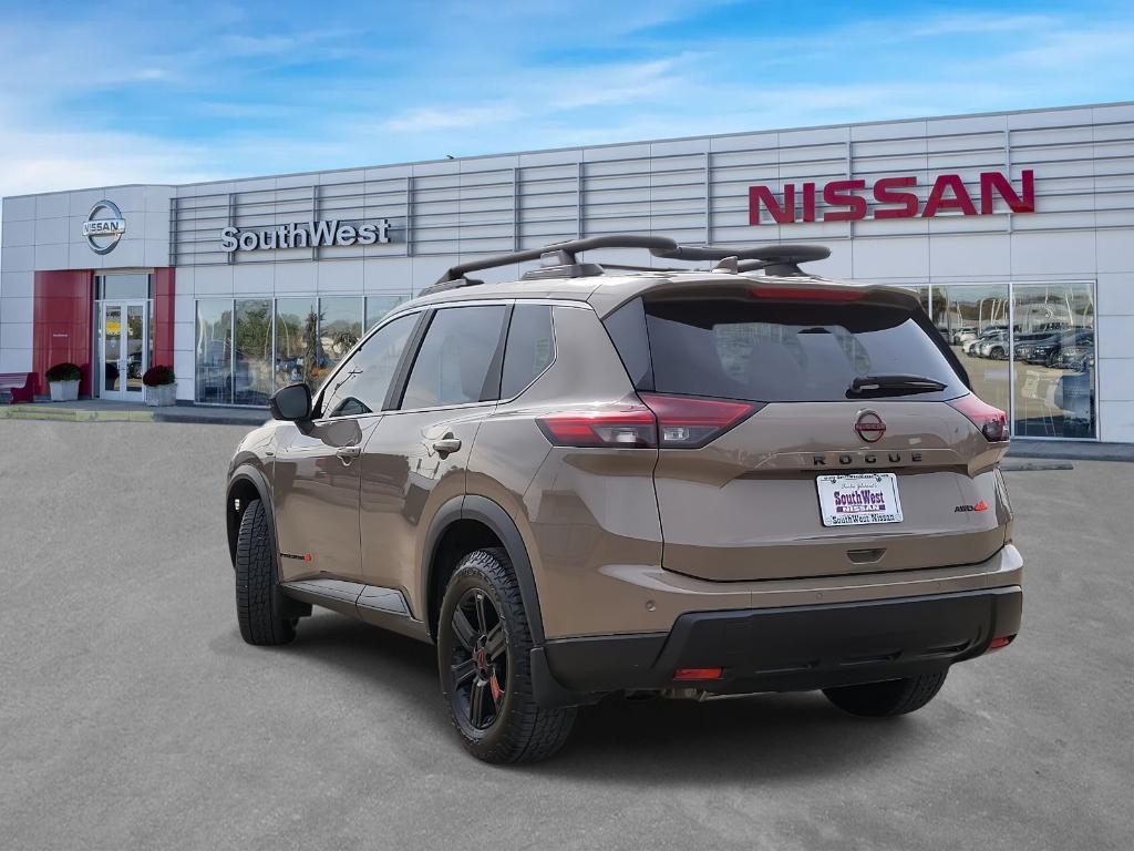 used 2025 Nissan Rogue car, priced at $30,806