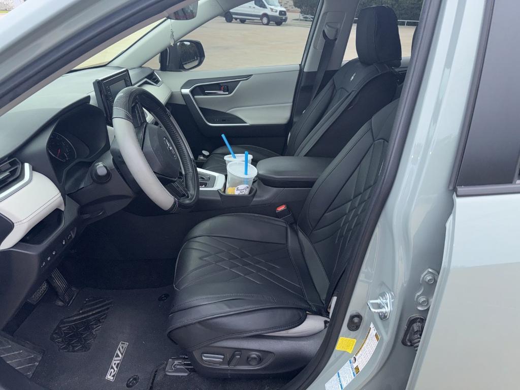 used 2021 Toyota RAV4 car, priced at $25,214