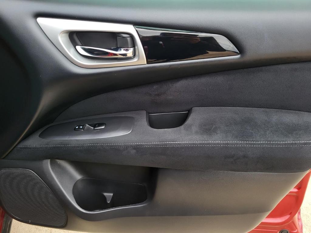 used 2016 Nissan Pathfinder car, priced at $12,743
